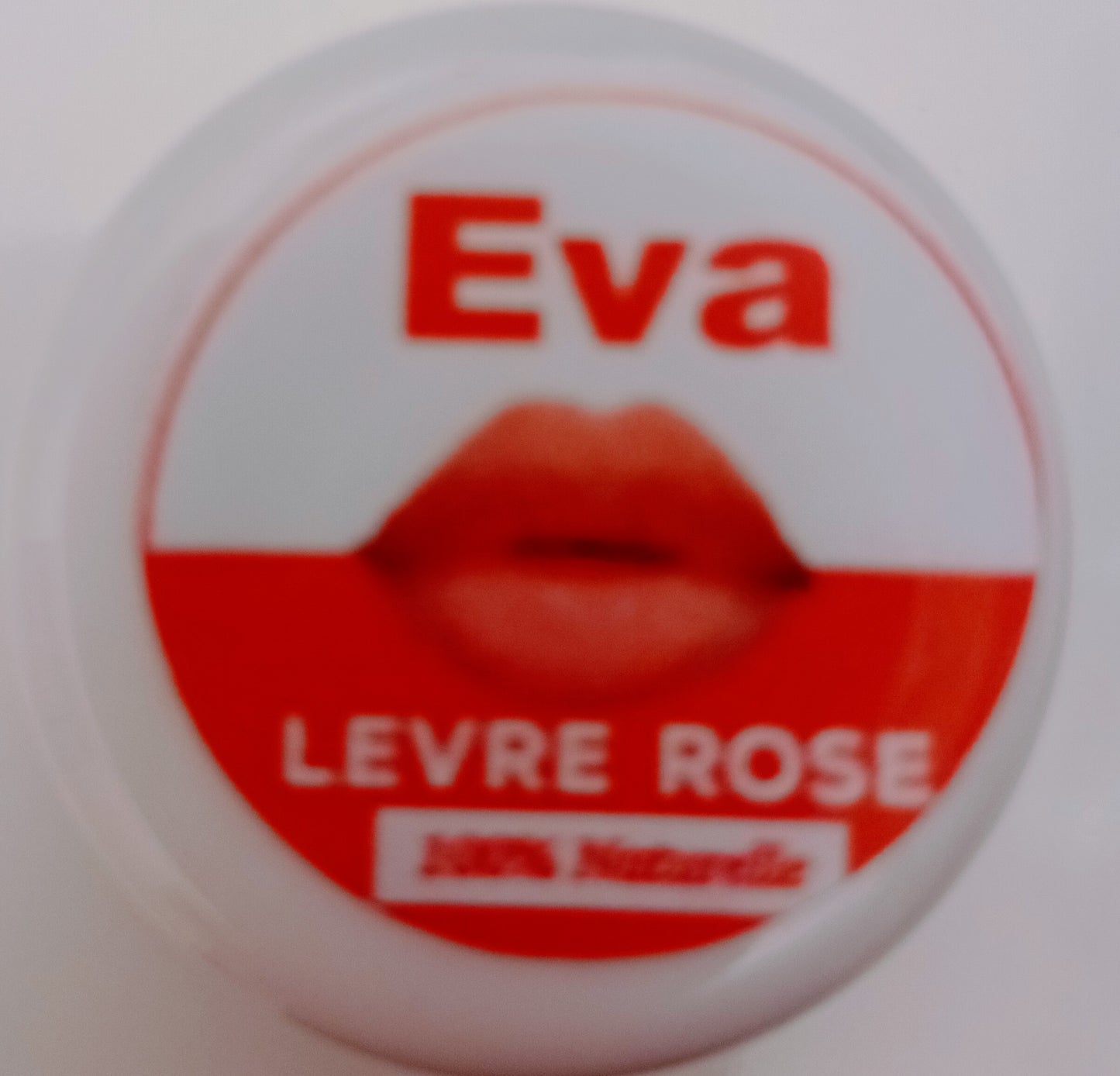 100 % Natural lightening lip cream